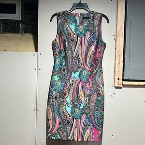 The perfect FUN spring dress